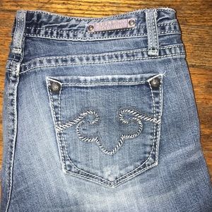 Rerock for express jeans